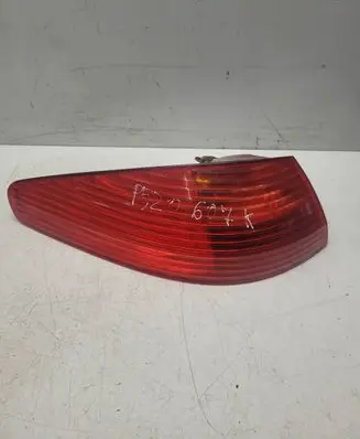 Peugeot 607 Rear/tail lights