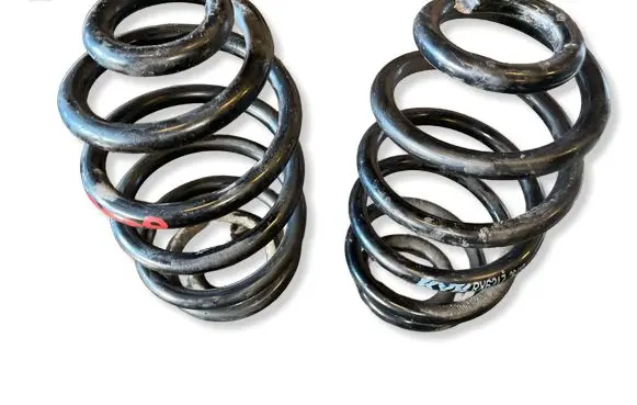 Opel Vectra C Rear coil spring KYB
