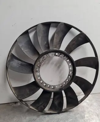 Audi A4 S4 B5 8D Fan impeller 056131301D
