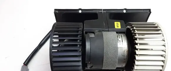 Nissan Quest Heater fan/blower VP5NAH19805AA M7638