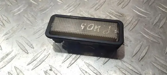 Peugeot 405 Rear seat light