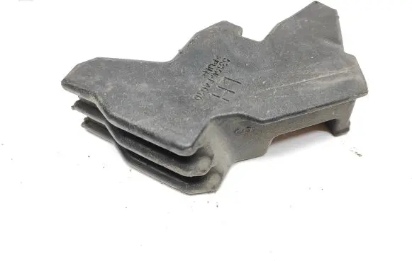 Fender foam support/seal