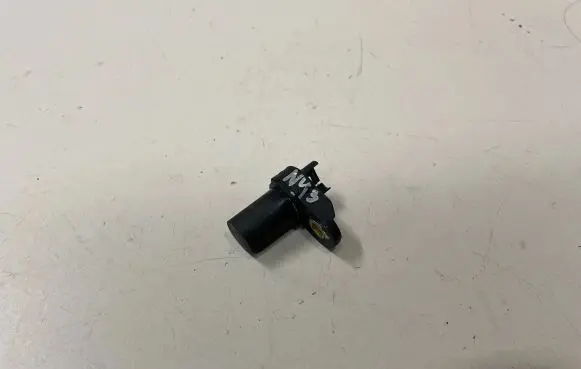 BMW 3 E90 E91 Crankshaft position sensor 7548660