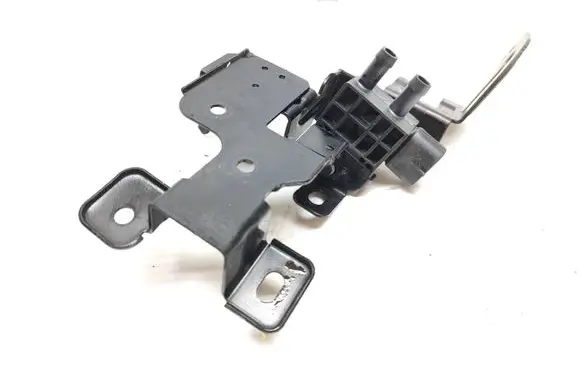 KIA Sorento Exhaust pressure sensor 392102F600 9022090001