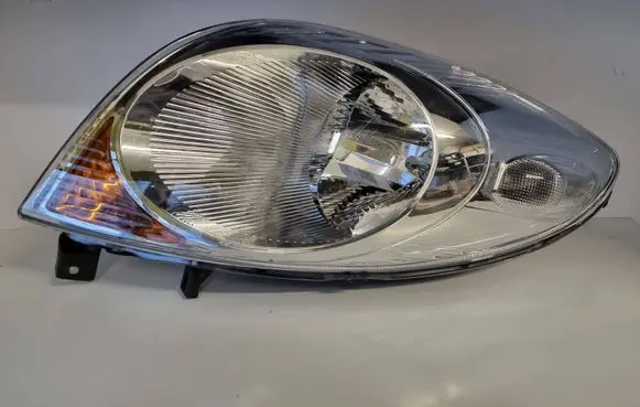 Nissan Note (E11) Headlight/headlamp 89901179 175011 043322