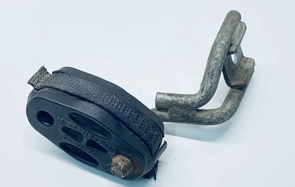 Muffler mount bracket/holder