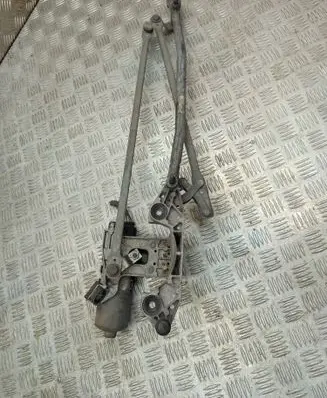 Ford Focus C-MAX Front wiper linkage and motor 0390241724 3M5117508AA