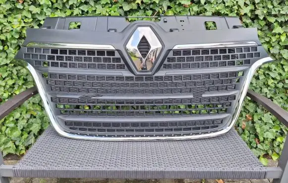 Renault Master III Front bumper