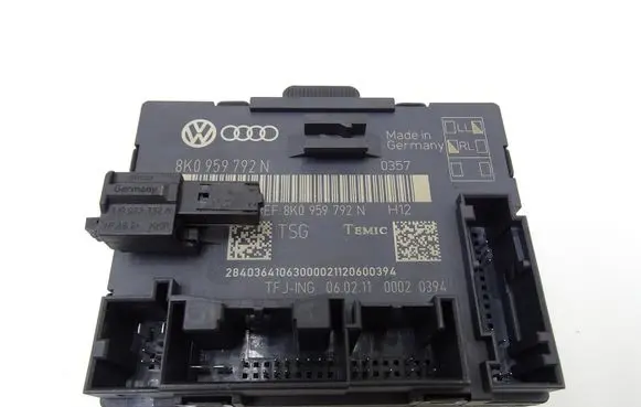 Audi A5 8T 8F Door control unit/module 8K0959792N