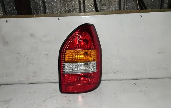 Opel Zafira A Rear/tail lights 62281
