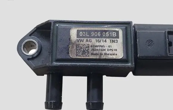 Skoda Octavia Mk3 (5E) Exhaust gas pressure sensor 03L906051B 28392430 81MPP0501