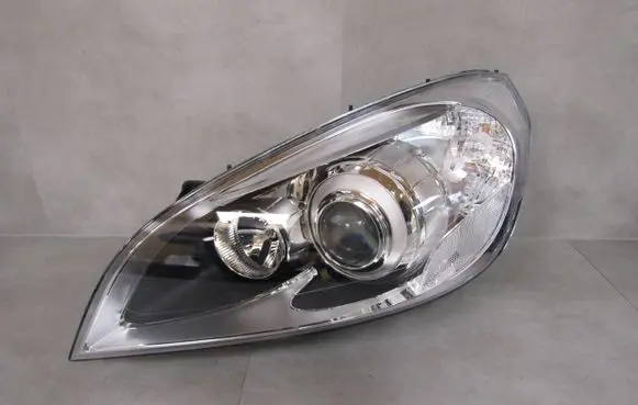 Volvo V60 Headlight/headlamp 31299990 89905477