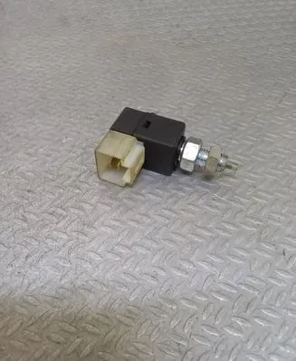 KIA Carnival Brake pedal sensor switch