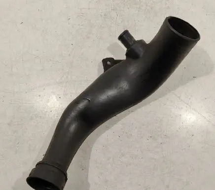 Peugeot 807 Turbo air intake inlet pipe/hose 1485369080