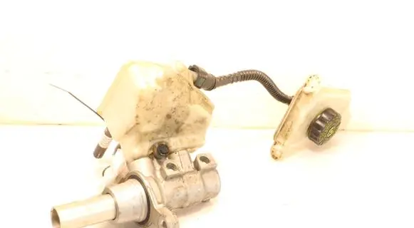 Peugeot 308 Master brake cylinder