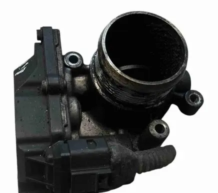 Volkswagen Touran II Electric throttle body valve 03L128063R