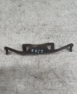 BMW 5 E39 Rear brake pad spring 