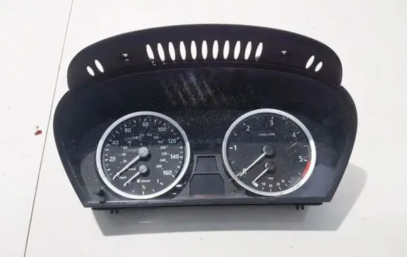 BMW 5 E60 E61 Speedometer (instrument cluster) 110080213 62.11-6958601