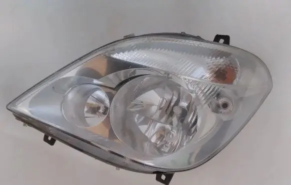 Mercedes-Benz Sprinter W906 Headlight/headlamp 24738100