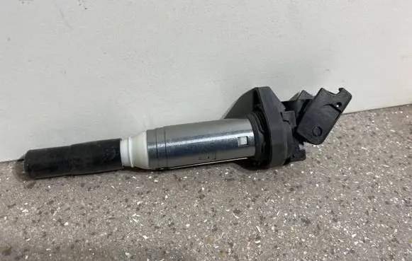 BMW 7 G11 G12 High voltage ignition coil 8611236 12138611236