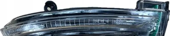 Renault Megane IV Mirror indicator light 30087924
