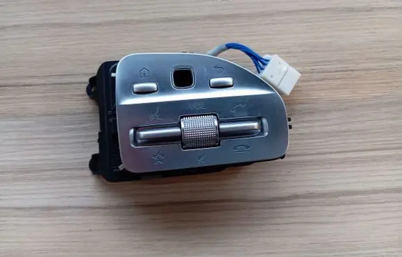 Mercedes-Benz S AMG W222 Steering wheel buttons/switches A0999050704