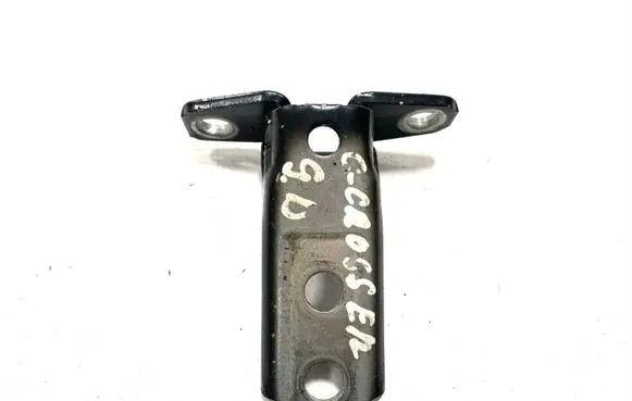 Citroen C-Crosser Rear door lower hinge