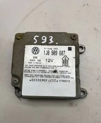Volkswagen PASSAT B5 Airbag control unit/module 1j0909607