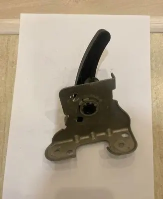 Skoda Kodiaq Engine bonnet (hood) release handle