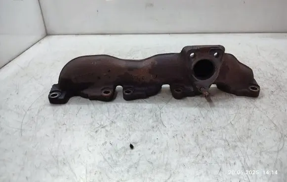 Opel Insignia A Exhaust manifold 55565985