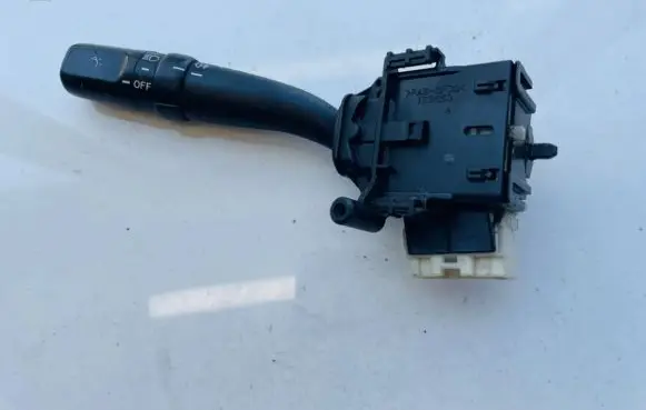Toyota Avensis Verso Indicator stalk 14350 173650b
