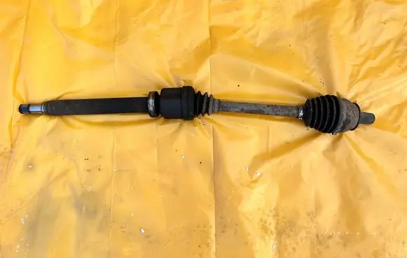 Volvo V70 Front driveshaft