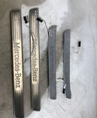 Mercedes-Benz GLE W167 sill trim set (inner) A1676861600