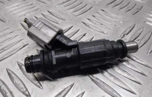 Toyota Corolla E110 Fuel injectors set 23250-0D030
