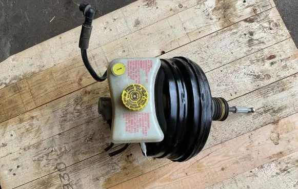 Audi A6 S6 C6 4F Brake booster 4F0612105G