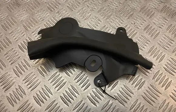 BMW 7 G11 G12 Engine compartment rubber 7347396