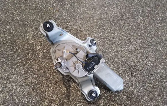 Rear window wiper motor