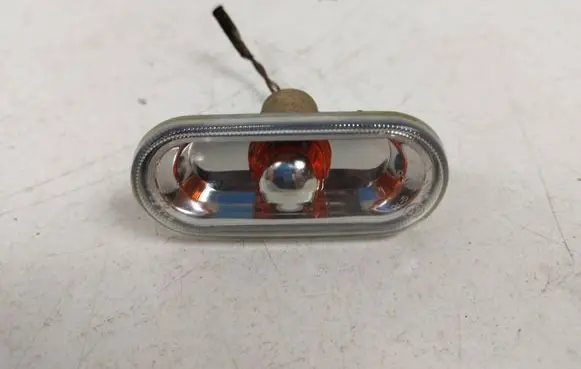 Volkswagen Caddy Front fender indicator light 0215655 2K0949117A 2490