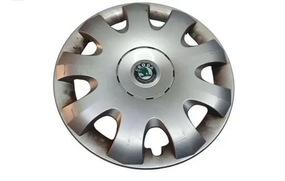 Skoda Octavia Mk2 (1Z) R15 wheel hub/cap/trim 1Z0601147A