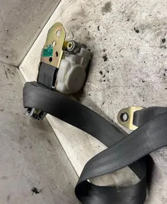 Hyundai Santa Fe Front seatbelt 045259