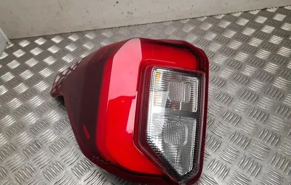 Ford Explorer VI Rear/tail lights LB5B13405A