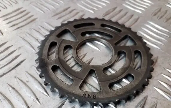 BMW 1 E81 E87 Timing chain sprocket 7797514
