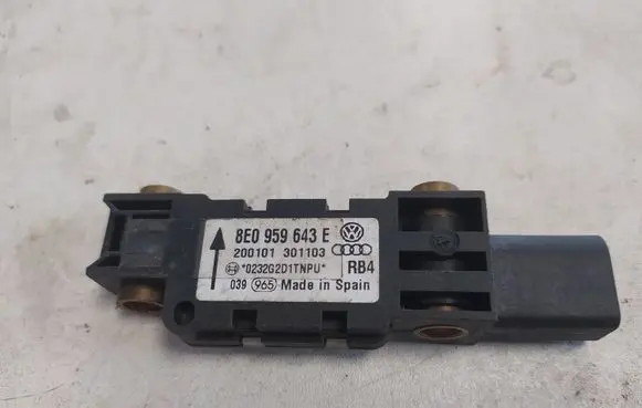 Audi A4 S4 B6 8E 8H Airbag deployment crash/impact sensor 8E0959643E