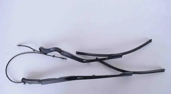 Volvo XC90 Windshield/front glass wiper blade 31391847 31391346