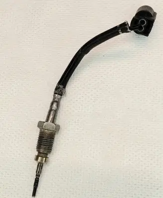 BMW 5 E60 E61 Exhaust gas temperature sensor 7798486