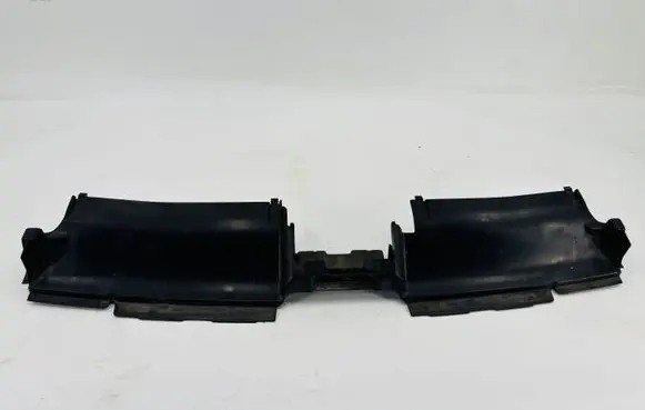 Volkswagen PASSAT B8 Intercooler air guide/duct channel 3G0121330B