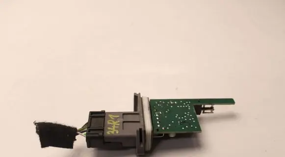 Peugeot 5008 MPM control module 912250200