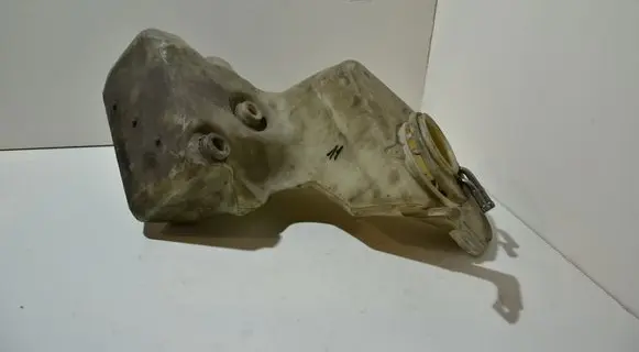Mercedes-Benz S W220 Lamp washer fluid tank A2208690020 2208690020