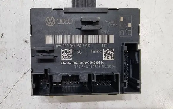 Audi A4 S4 B8 8K Door control unit/module 8K0959793H 8K0959793D