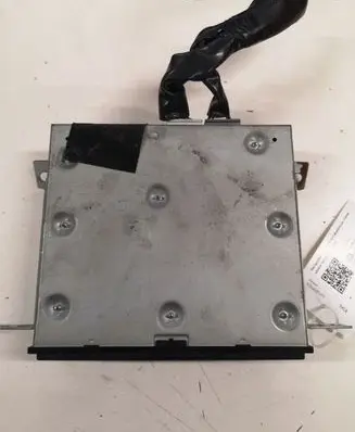 Nissan X-Trail T30 Navigation unit CD/DVD player NCU6130G 40808014 25915EQ300